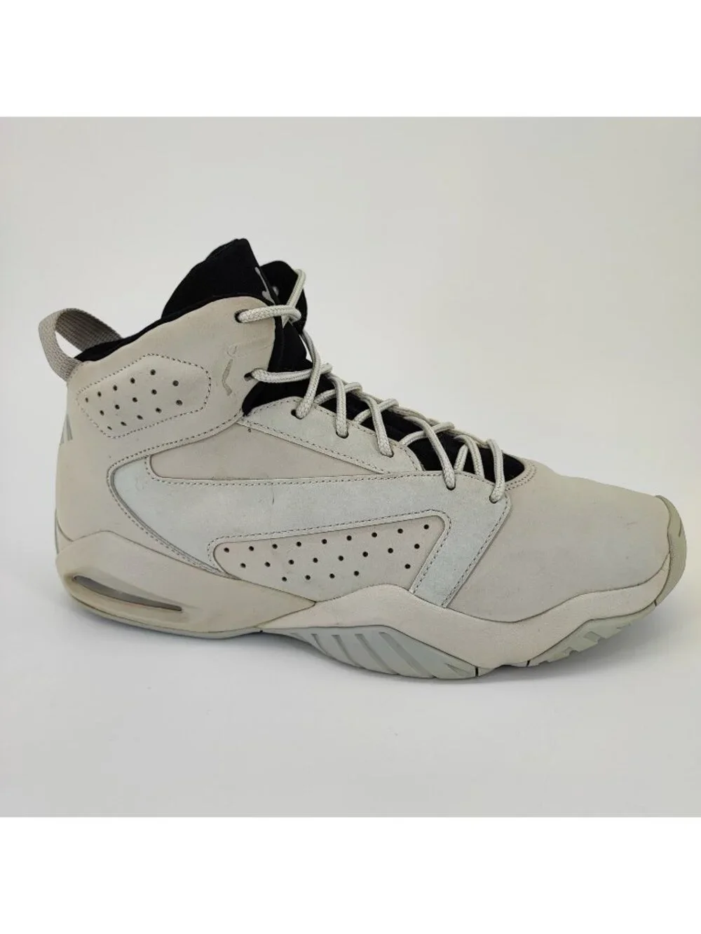 Nike Jordan Lift Off Men’s 10.5 US Sneakers Suede Light Bone Athletic AR4430-004